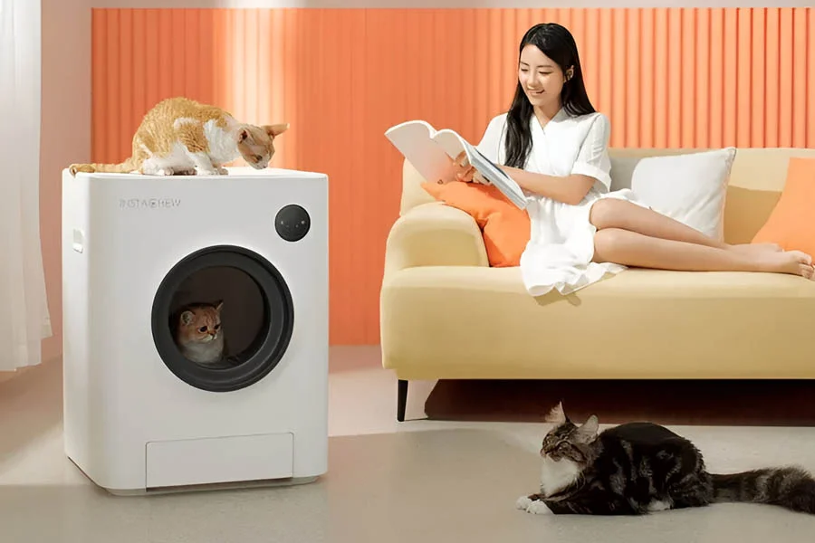 automatic scooping litter box